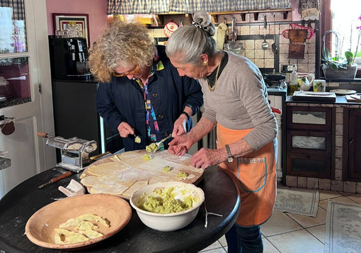 Cosio d’Arroscia sotto i riflettori di “Pasta Grannies”