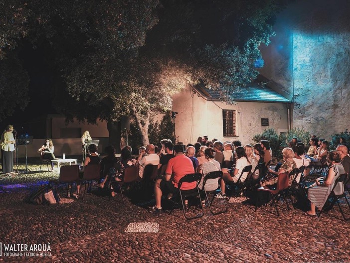 Diano Castello ospita la rassegna 'Number27': nove serate tra letteratura, musica e arte Diano Castello ospita la rassegna 'Number27': nove serate tra letteratura, musica e arte