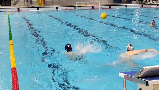 Pallanuoto serie B. Rari Nantes Imperia Raineri pareggia 10-10 a Novara: secondo risultato utile consecutivo