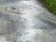 Imperia: continue rotture della tubazione in via San Benedetto formano un corso d'acqua in strada e lasciano a secco gli abitanti (foto e video)