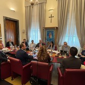 Sanità, i sindaci dell’Imperiese contro l’accorpamento del 118