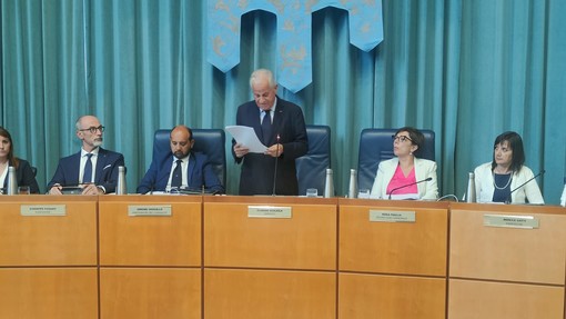 Scajola pronto a governare la città democraticamente ascoltando tutti Scajola pronto a governare la città democraticamente ascoltando tutti