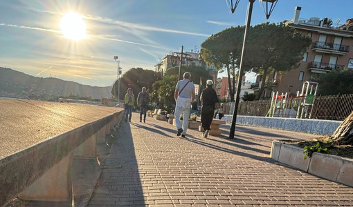 San Bartolomeo al Mare, passeggiata rinata, un passo avanti nel programma del  decoro urbano