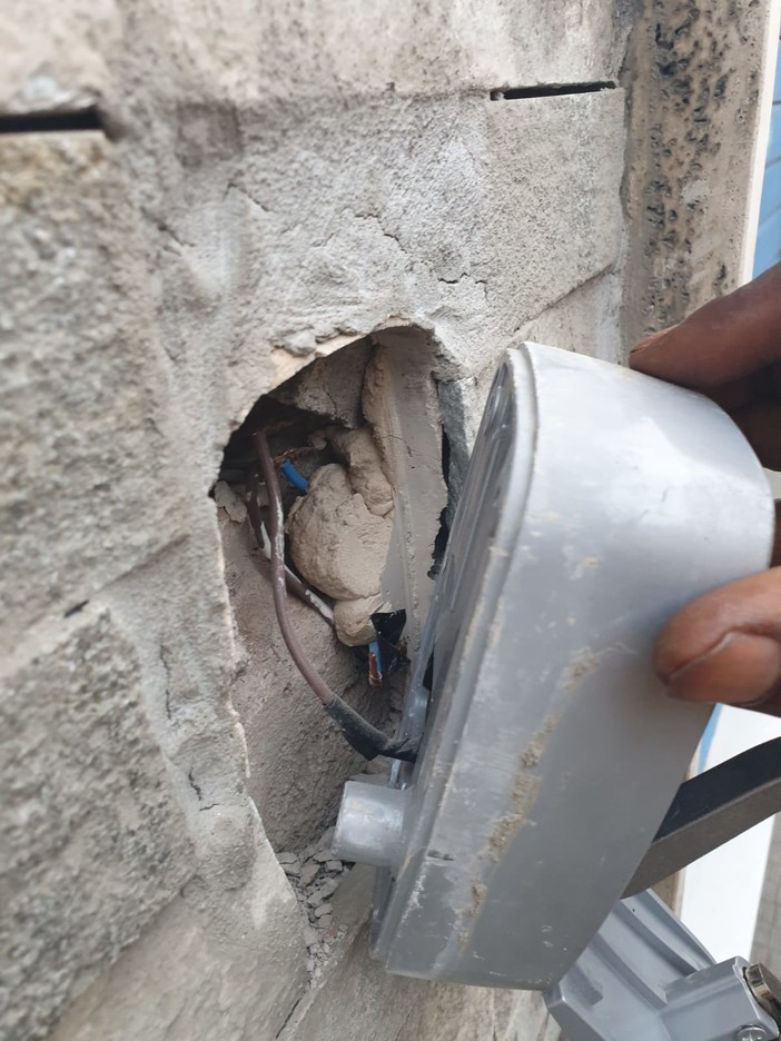 Imperia: nuovo atto vandalico nei confronti della cooperativa Jobel, ignoti rimuovono la serratura del centro migranti