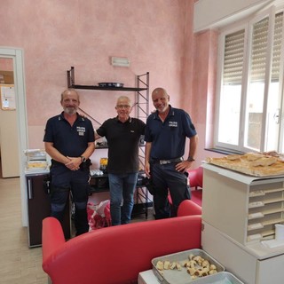 Santo Stefano al Mare: nuova sede per la Polizia Municipale e tre sequestri nell'ambito del progetto 'spiagge sicure' (Foto)