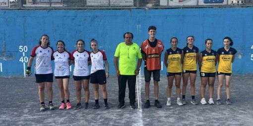 Balùn femminile. San Leonardo, vittoria netta sulla Gymnasium Albese: sarà sfida decisiva con gli Amici del Castello