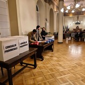 Scajola riconfermato alla guida della Provincia: ecco il nuovo consiglio provinciale Scajola riconfermato alla guida della Provincia: ecco il nuovo consiglio provinciale