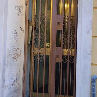 Qualità della vita a Imperia, PD: "Nessuno gufa né gode di questo disastro, ma nemmeno si possono alzare le spalle" Qualità della vita a Imperia, PD: "Nessuno gufa né gode di questo disastro, ma nemmeno si possono alzare le spalle"