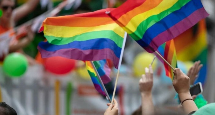 Uno speciale weekend tra orgoglio, prevenzione, teatro, musica e tradizioni: il Ponente si accende di eventi