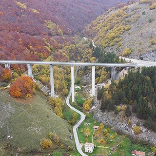 15 MAGGIO 1986. Il futuro della Valle Arroscia passerà attraverso il potenziamento della Statale 28 e la super strada verso Ormea e Basso Piemonte