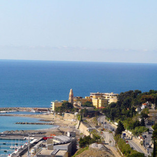 Ponte del Primo Maggio, le top 30 destinazioni degli italiani: San Lorenzo al Mare batte Genova