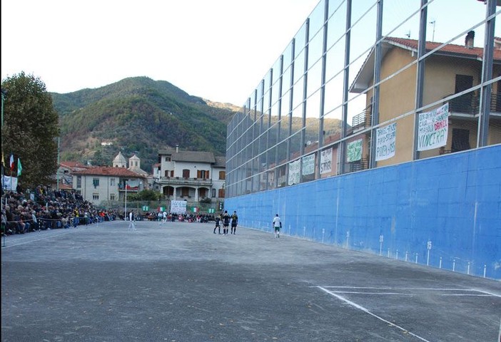 Balùn, il calendario della serie C2: ai nastri di partenza Pieve di Teco e Pompeianese Balùn, il calendario della serie C2: ai nastri di partenza Pieve di Teco e Pompeianese