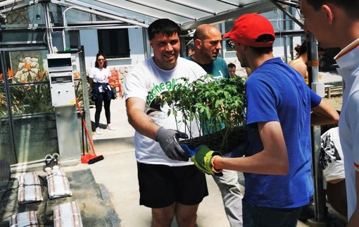 Imperia: “Un Seme Dopo di Noi”, la serra per i ragazzi di Anffas è operativa