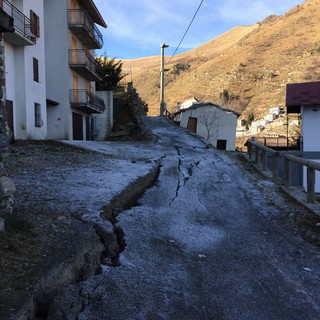 Furti di 'sciacalli' negli appartamenti di Monesi di Mendatica: la denuncia di 'Monesi Borgo Antico' Furti di 'sciacalli' negli appartamenti di Monesi di Mendatica: la denuncia di 'Monesi Borgo Antico'