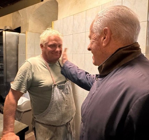 Imperia, visita del sindaco Scajola al bar dell'ex assessore Gagliano