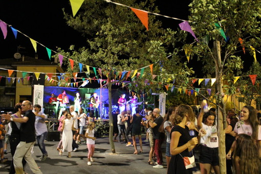 Pontedassio: nel fine settimana a Villa Viani la 44ª edizione della Sagra della Lumaca e degli Spiedini Pontedassio: nel fine settimana a Villa Viani la 44ª edizione della Sagra della Lumaca e degli Spiedini