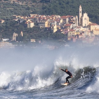 Diano Marina si conferma un’oasi speciale per i surfisti (foto)