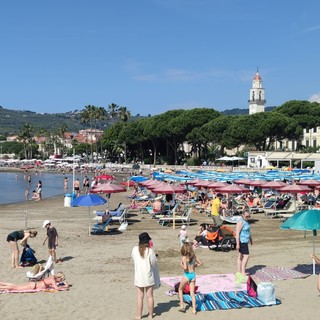 In dodici pagine la nuova ordinanza balneare per un’estate tranquilla a Diano Marina