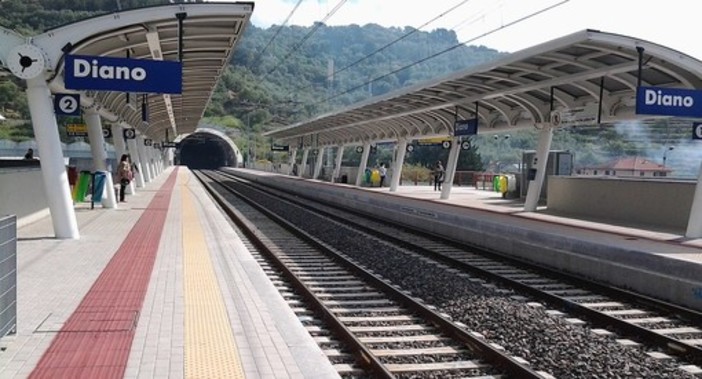 Diano Marina, aumentano i servizi per le persone con disabilità nella stazione ferroviaria Diano Marina, aumentano i servizi per le persone con disabilità nella stazione ferroviaria