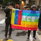 Attacco al Venezuela, sit-in pacifista davanti alla Prefettura