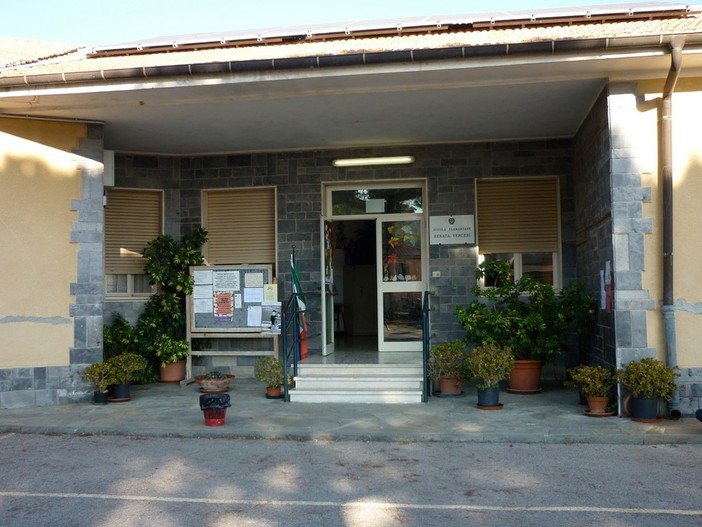 Caso di scabbia alla scuola di Caramagna, scattano i protocolli sanitari Caso di scabbia alla scuola di Caramagna, scattano i protocolli sanitari