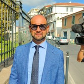 AL DIRETTORE. Visita di Vannacci, la replica di Vassallo: "Bracco continua a confondere istituzioni e propaganda" AL DIRETTORE. Visita di Vannacci, la replica di Vassallo: "Bracco continua a confondere istituzioni e propaganda"