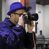 Settimio Benedusi firma il calendario della Polizia di Stato 2026