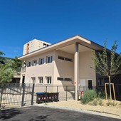 Asilo via Vecchia Piemonte, nuova intrusione: intervento della polizia locale Asilo via Vecchia Piemonte, nuova intrusione: intervento della polizia locale