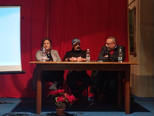 "Il cambiamento climatico visto da quota 4000", a Costa d'Oneglia la conferenza di Stefano Sciandra