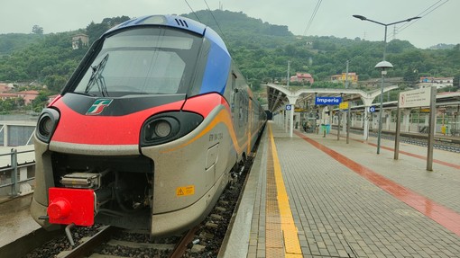 E’ stato rinviato al 23 maggio lo sciopero dei treni previsto per sabato
