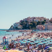 Imperia nella morsa dell’overtourism: tra le 15 province italiane più sovraffollate Imperia nella morsa dell’overtourism: tra le 15 province italiane più sovraffollate