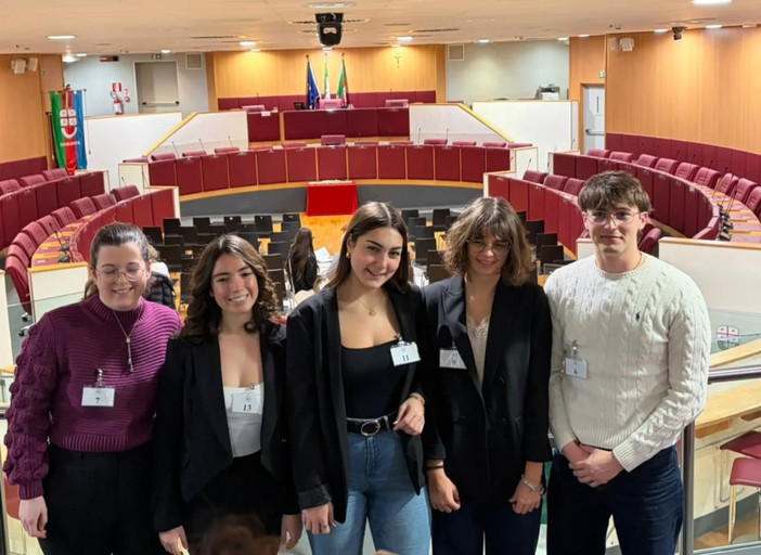 Giorno della Memoria, studenti imperiesi vincitori in visita ad Auschwitz-Birkenau Giorno della Memoria, studenti imperiesi vincitori in visita ad Auschwitz-Birkenau