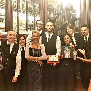 L'alchimia e la rilettura sociale de La Fabbrica di Cioccolato modellano "La Buongiornezza" di Renata Cantamessa