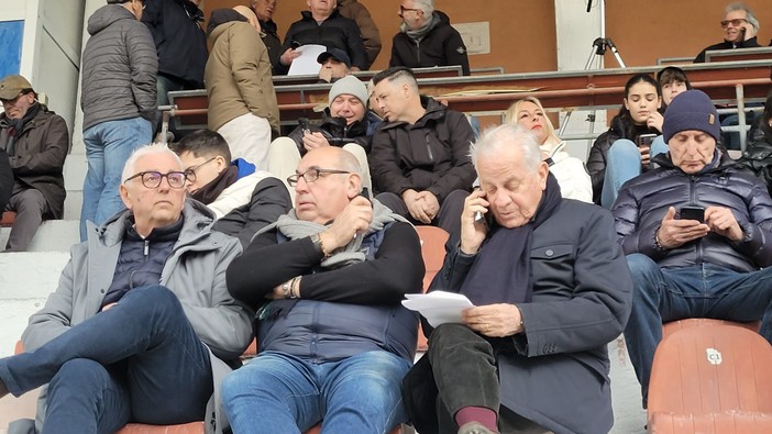 Scajola in tribuna allo stadio lo scorso inverno Scajola in tribuna allo stadio lo scorso inverno