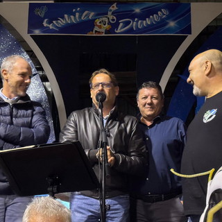 L'assessore regionale Scajola ai 55 anni della Famïa Dianese: "Un punto di riferimento per Diano Marina e tutto il golfo" L'assessore regionale Scajola ai 55 anni della Famïa Dianese: "Un punto di riferimento per Diano Marina e tutto il golfo"