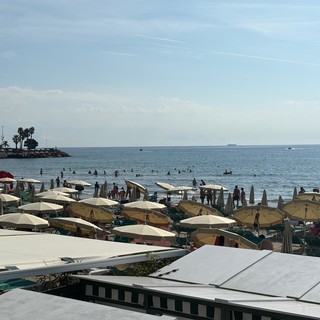 Il mare torna pulito a Diano Marina, revocata l'ordinanza del sindaco Za Garibaldi Il mare torna pulito a Diano Marina, revocata l'ordinanza del sindaco Za Garibaldi