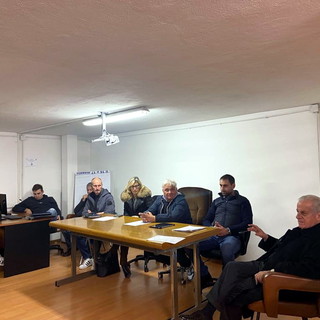 Imperia, visita del sindaco Claudio Scajola alla sede della Protezione Civile di Imperia
