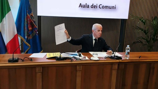 Caso motorini, Scajola attacca la magistratura: "Il solito copione, l'indagine nasce da una segnalazione" Caso motorini, Scajola attacca la magistratura: "Il solito copione, l'indagine nasce da una segnalazione"