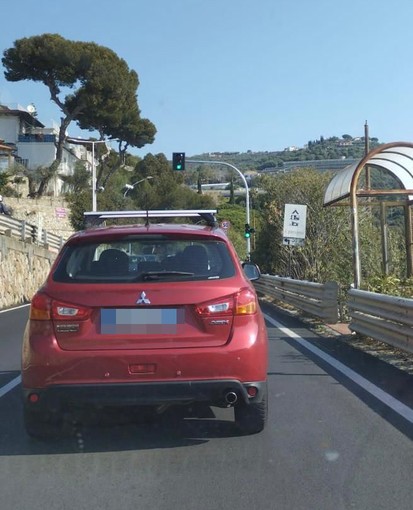 A San Lorenzo al Mare arriva il semaforo intelligente, maggiore sicurezza per chi arriva da monte (Foto) A San Lorenzo al Mare arriva il semaforo intelligente, maggiore sicurezza per chi arriva da monte (Foto)