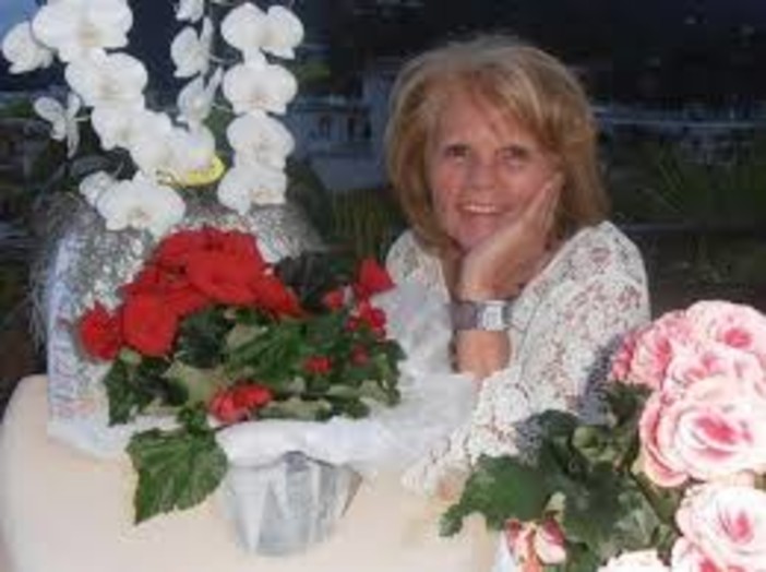 La poetessa imperiese Sara Rodolao in Calabria a giugno per presentare alcuni suoi libri