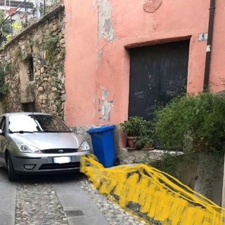 Scalinata impedisce il passaggio dei mezzi di soccorso, Zarbano: "Va ridotta" Scalinata impedisce il passaggio dei mezzi di soccorso, Zarbano: "Va ridotta"