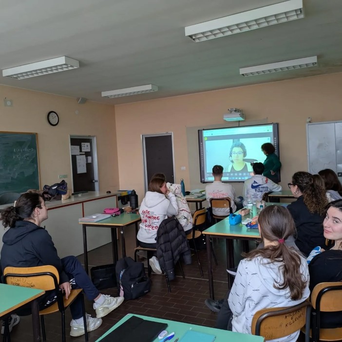 Studenti del Vieusseux di Imperia a scuola di politica