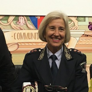Diano Marina: in pensione la comandante della polizia municipale, il Sulp "Da noi i più fervidi ringraziamenti" Diano Marina: in pensione la comandante della polizia municipale, il Sulp "Da noi i più fervidi ringraziamenti"