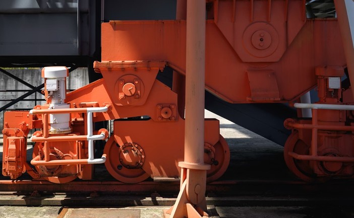 Sicurezza dei macchinari industriali: Claudio Delaini di Certificazione Ce chiarisce le verifiche obbligatorie prima dell’immissione sul mercato Sicurezza dei macchinari industriali: Claudio Delaini di Certificazione Ce chiarisce le verifiche obbligatorie prima dell’immissione sul mercato