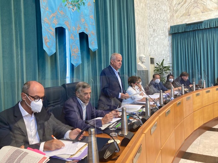 Imperia: acquedotto Roya, Scajola: "Dalla regione 3 milioni di euro e 1,6 dal Comune, sopperiamo ad un errore storico del passato" Imperia: acquedotto Roya, Scajola: "Dalla regione 3 milioni di euro e 1,6 dal Comune, sopperiamo ad un errore storico del passato"