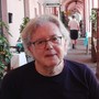 'Quei mandarini profumano ancora': il ritorno letterario di Stefano Delfino tra memoria, ironia e impegno civile