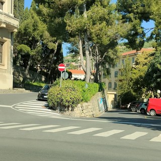 Imperia, semaforo 'blocca' i vigili del fuoco in emergenza: la Cisl allarma il prefetto Romeo