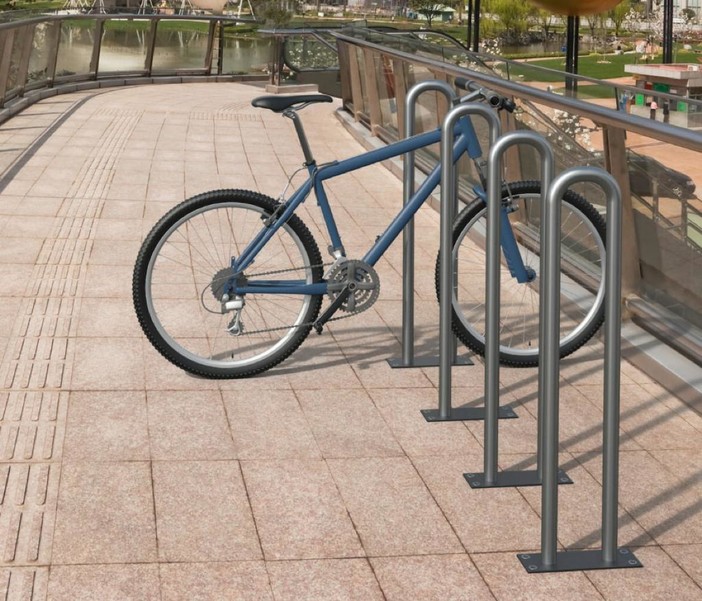 Diano Marina incentiva sempre di più la mobilità ecosostenibile: in arrivo tre nuovi punti-stallo per 50 bici