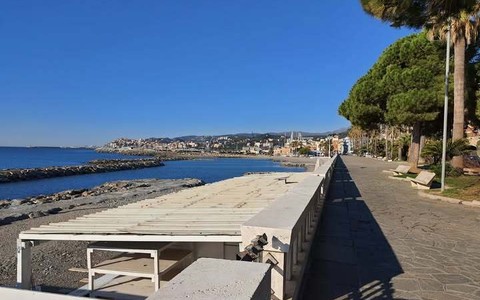 Imperia, revocato il divieto di balneazione alla Spianata