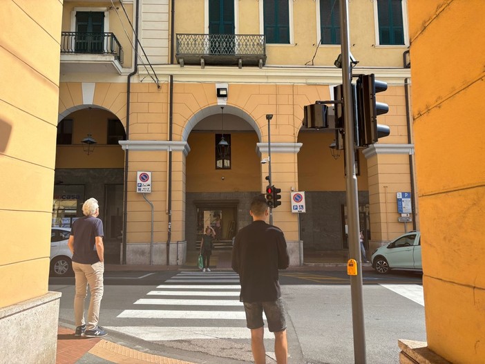 Imperia: Semafori "Smart" su Ponte Impero e Piazza Dante Imperia: Semafori "Smart" su Ponte Impero e Piazza Dante